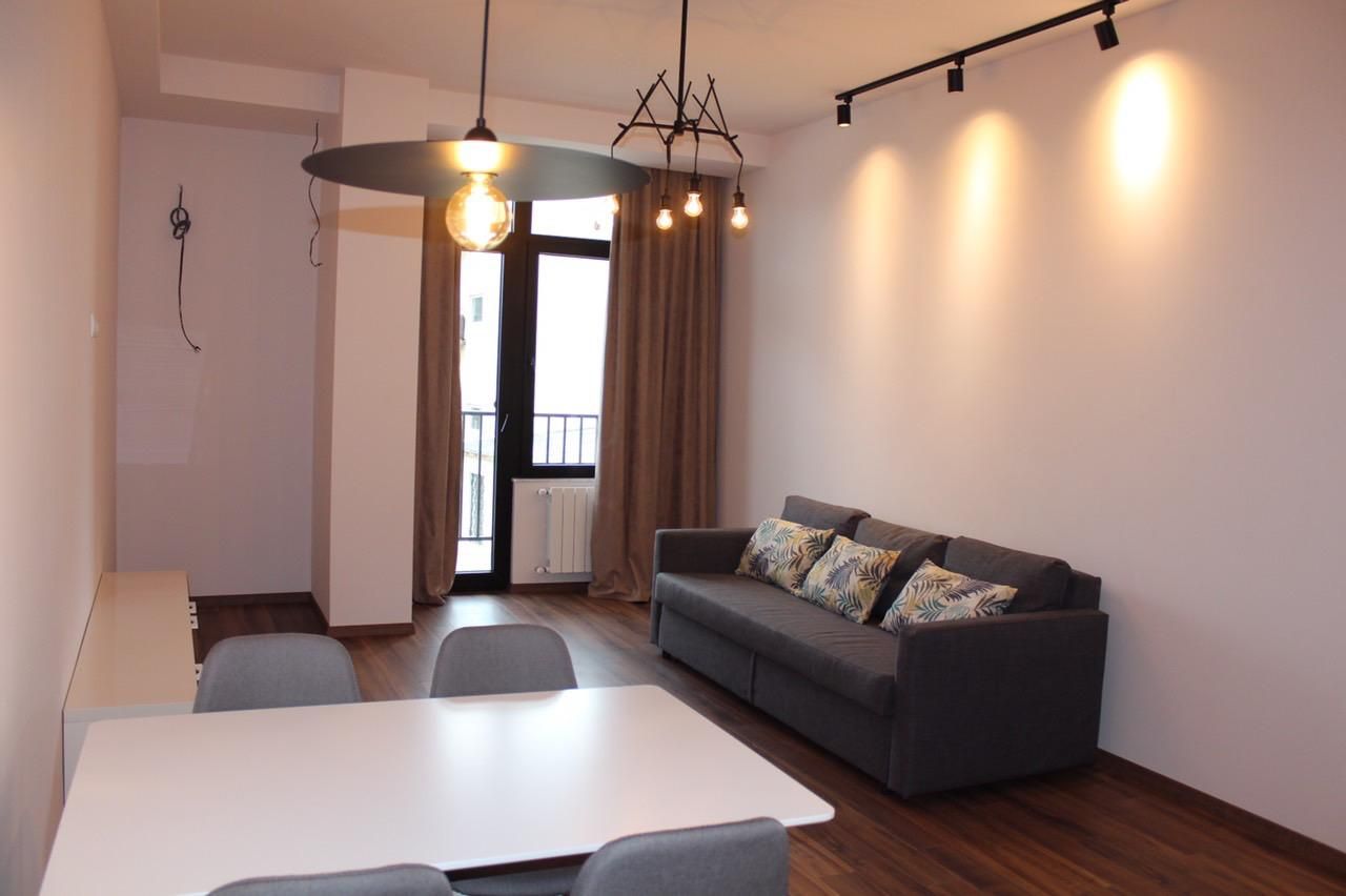 Piso en Tbilisi, Georgia, 95 m² - imagen 1