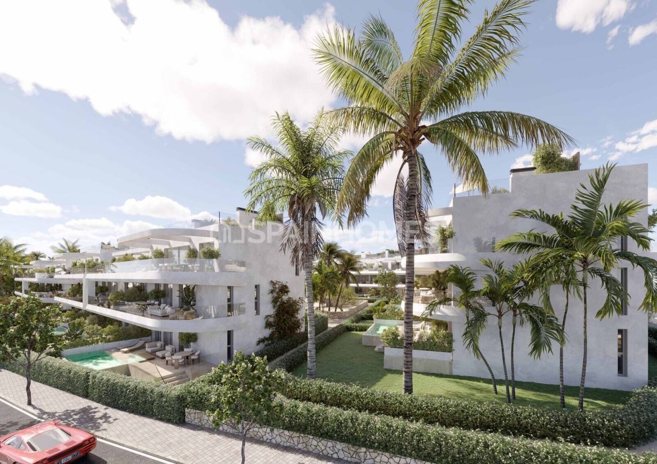 Appartement à Estepona, Espagne, 125 m² - image 1