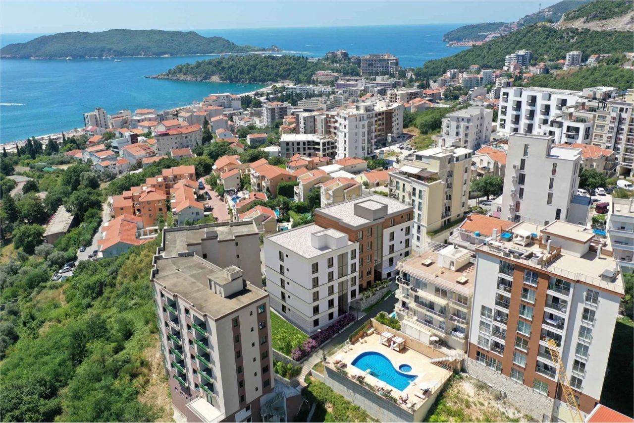 Apartment in Becici, Montenegro, 43 m² - Foto 1