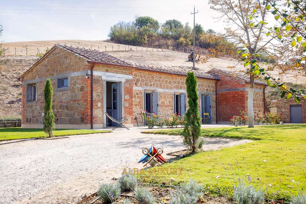 Villa in Pienza, Italy, 500 m² - picture 3