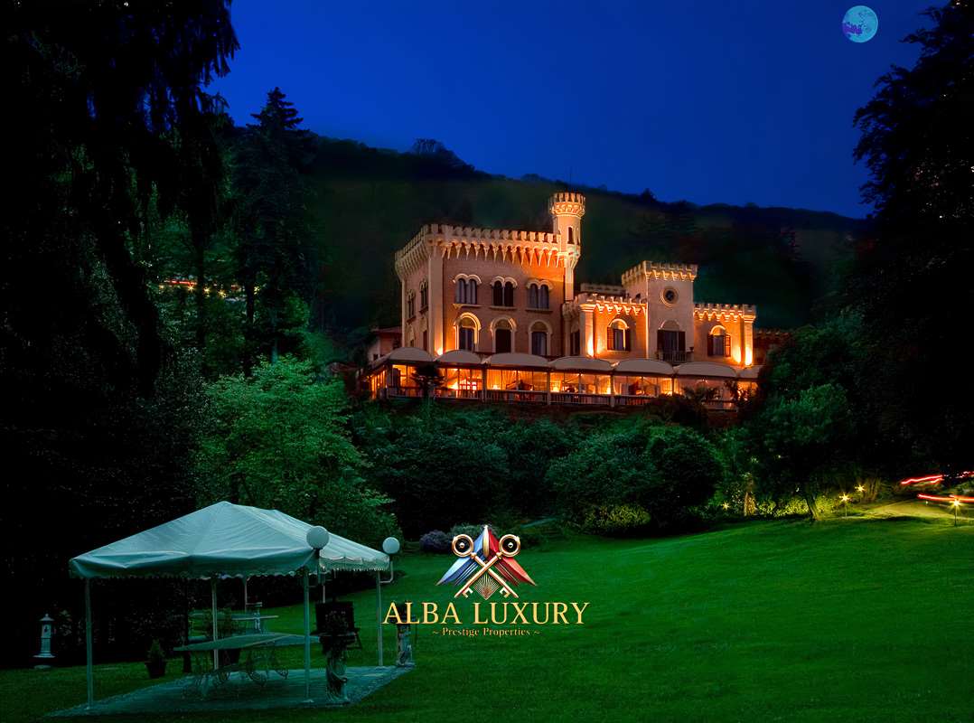 Apartment in Lesa, Italy, 1 900 m² - picture 11