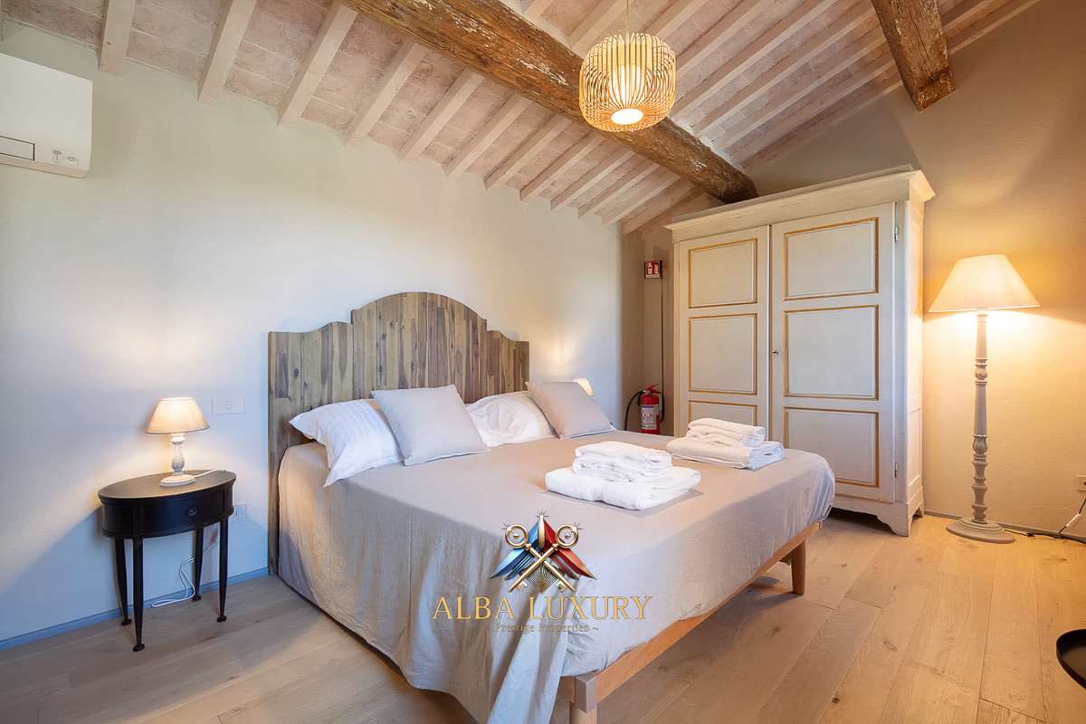 Villa in Pienza, Italy, 500 m² - picture 18