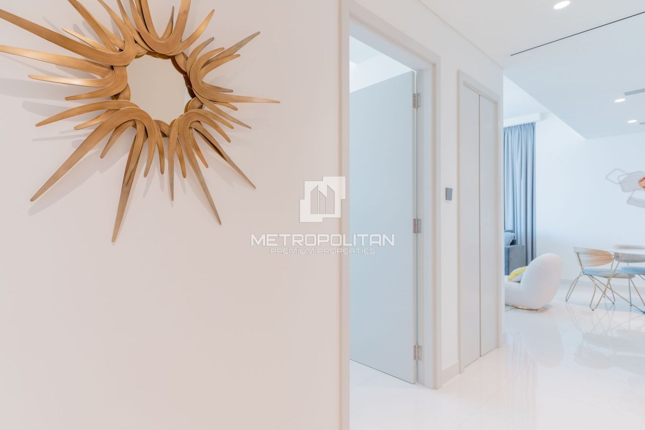 Apartment in Dubai, UAE, 130 m² - picture 3