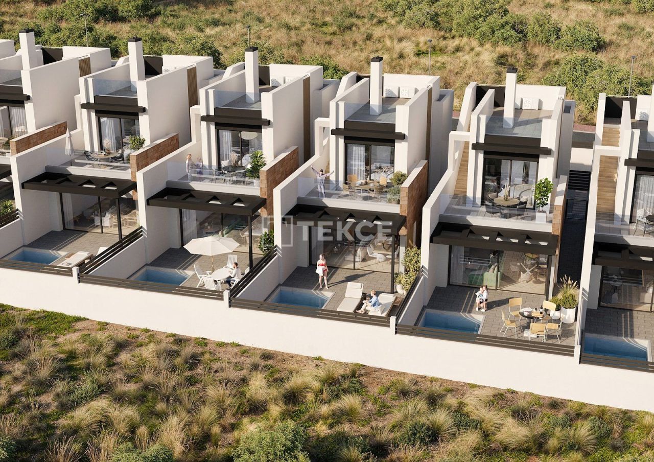 Villa in Torrevieja, Spain, 115 m² - picture 1