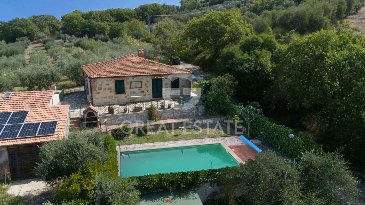 Maison Castiglione d'Orcia, Italie, 125.5 m² - image 1