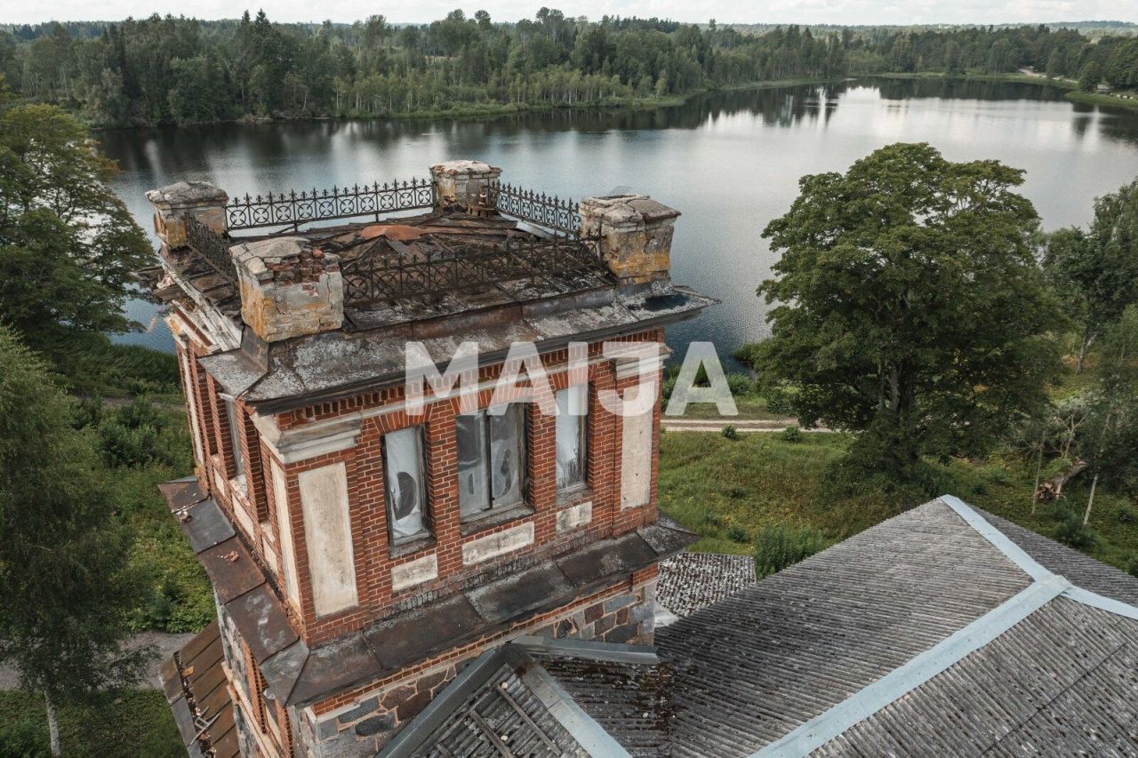 Villa Lazdona, Letonia, 750 m² - imagen 1