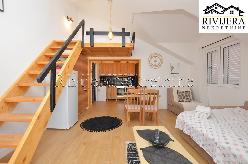 Flat in Herceg-Novi, Montenegro, 31 m² - picture 1