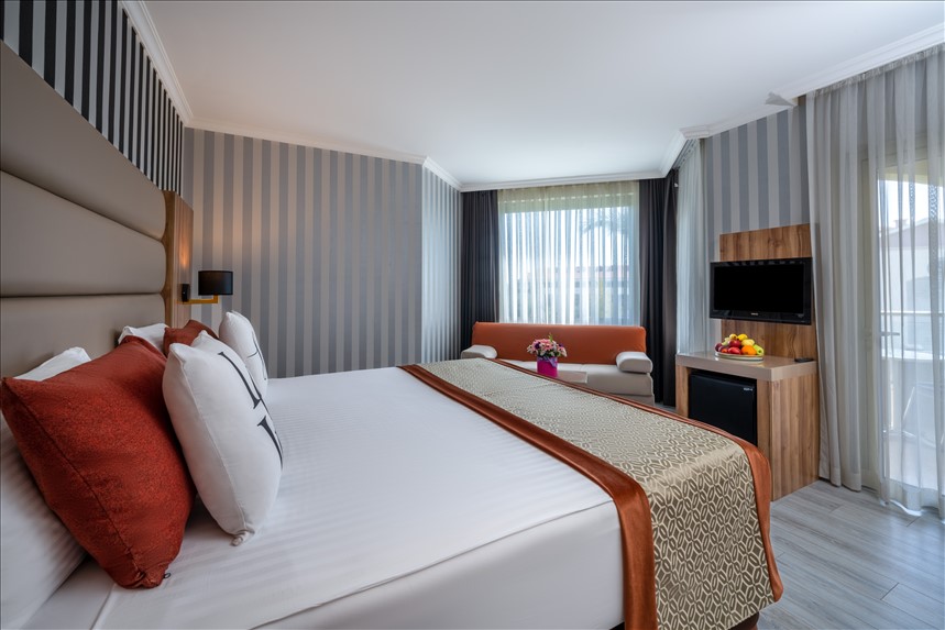 Hotel in Manavgat, Türkei, 12 000 m² - Foto 1