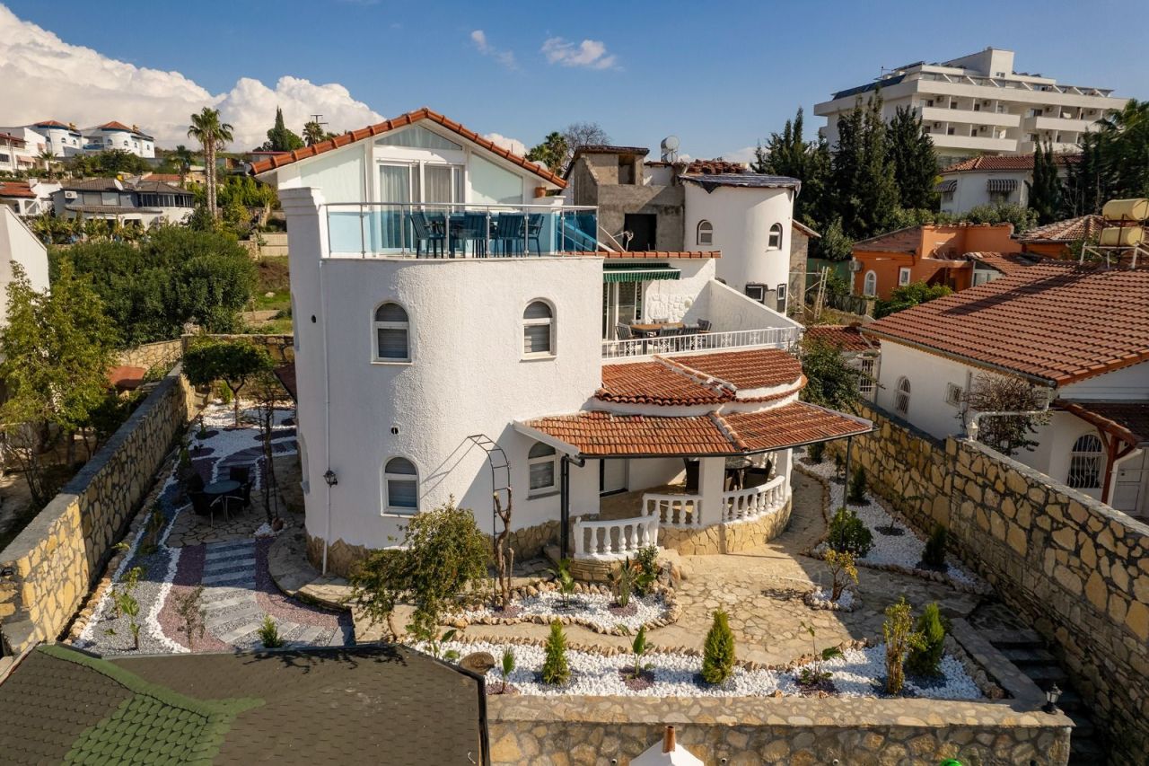 Villa en Alanya, Turquia, 220 m² - imagen 1