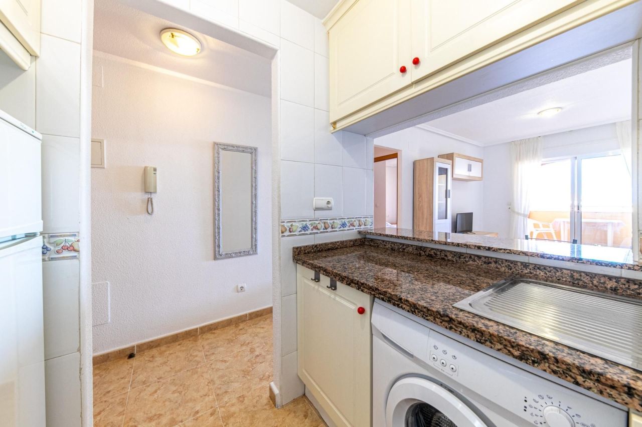 Ático en Torrevieja, España, 68 m² - imagen 5