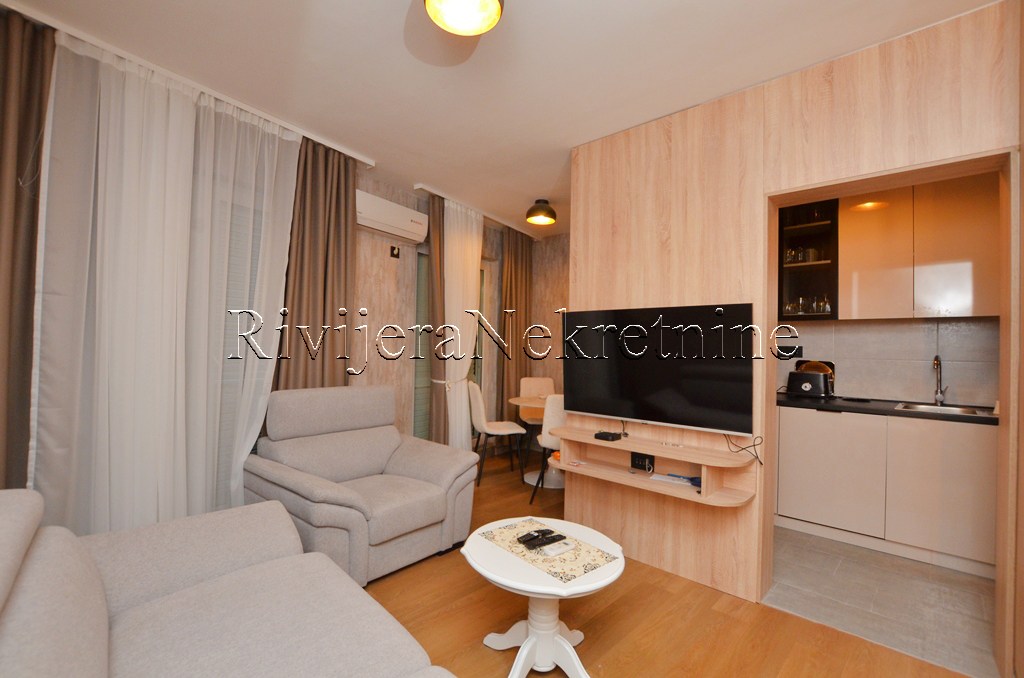 Flat in Herceg-Novi, Montenegro, 61 m² - picture 3