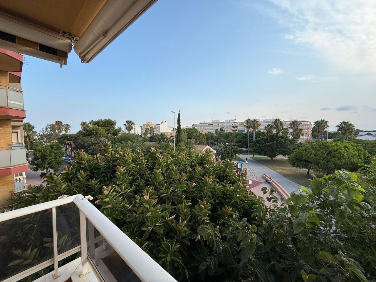 Appartement à Torrevieja, Espagne, 55 m² - image 1