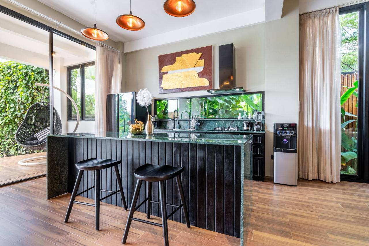 Villa a Canggu, Indonesia, 237 m² - foto 6