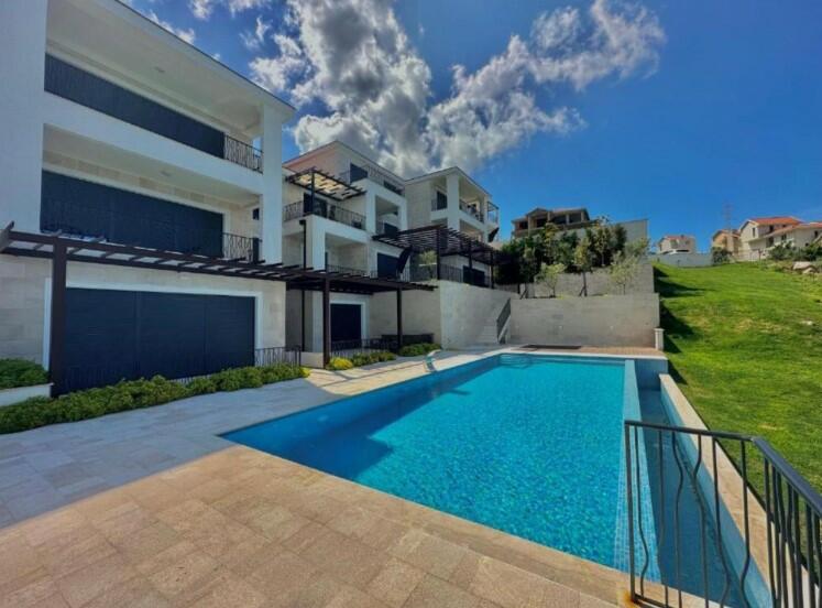 Flat in Blizikuce, Montenegro, 90 m² - picture 12