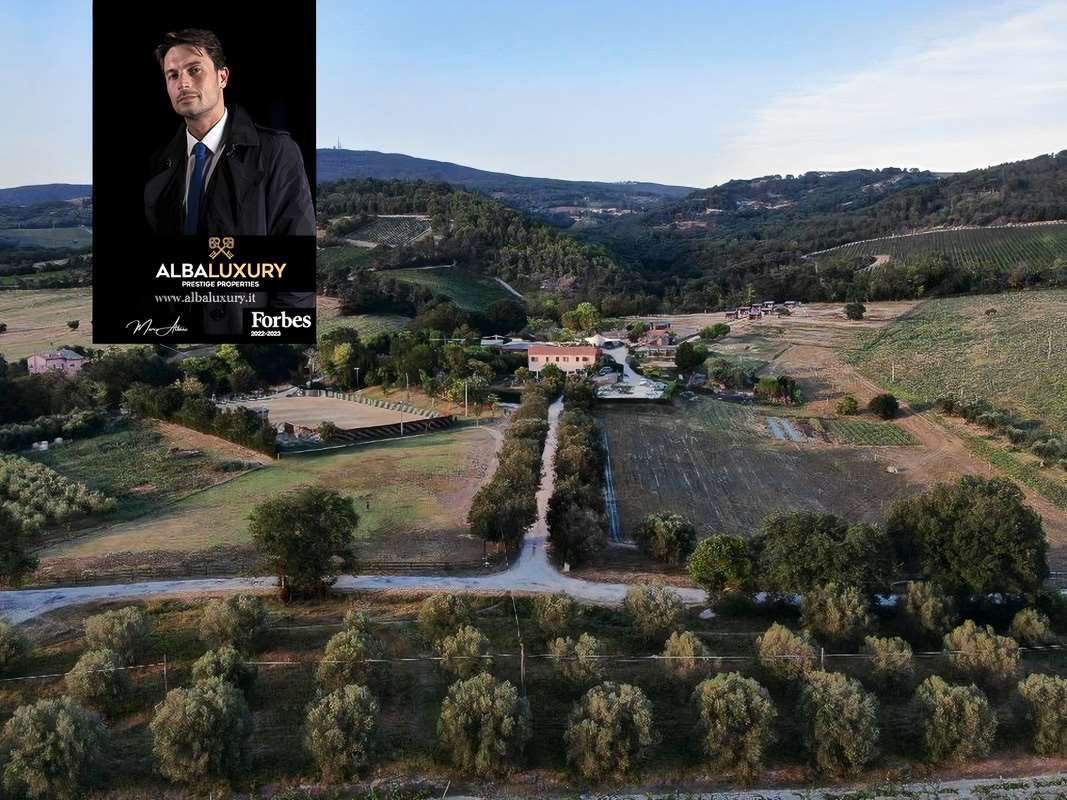 Apartamento Via Giovanni Bucci, Italia, 350 m² - imagen 1