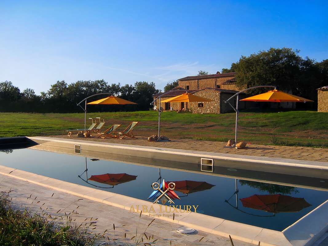 Villa via dei pratoni, Italie, 750 m² - image 1