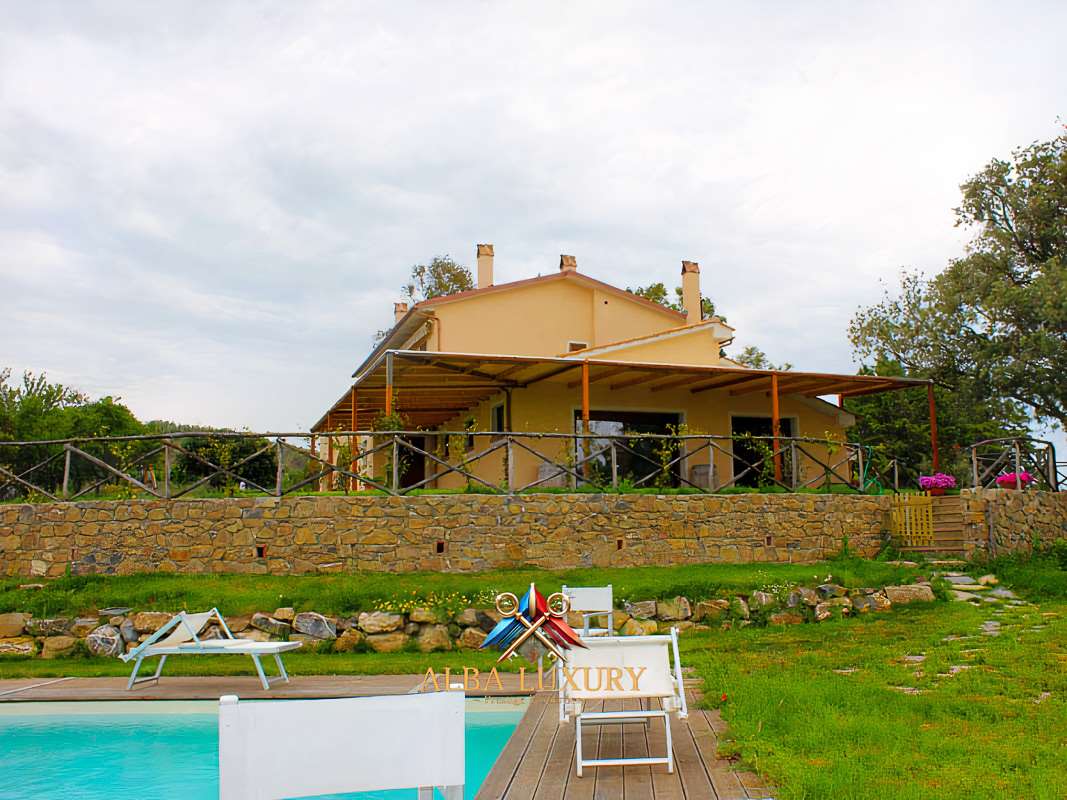 Villa Strada Comunale Castello, Italia, 340 m² - foto 18