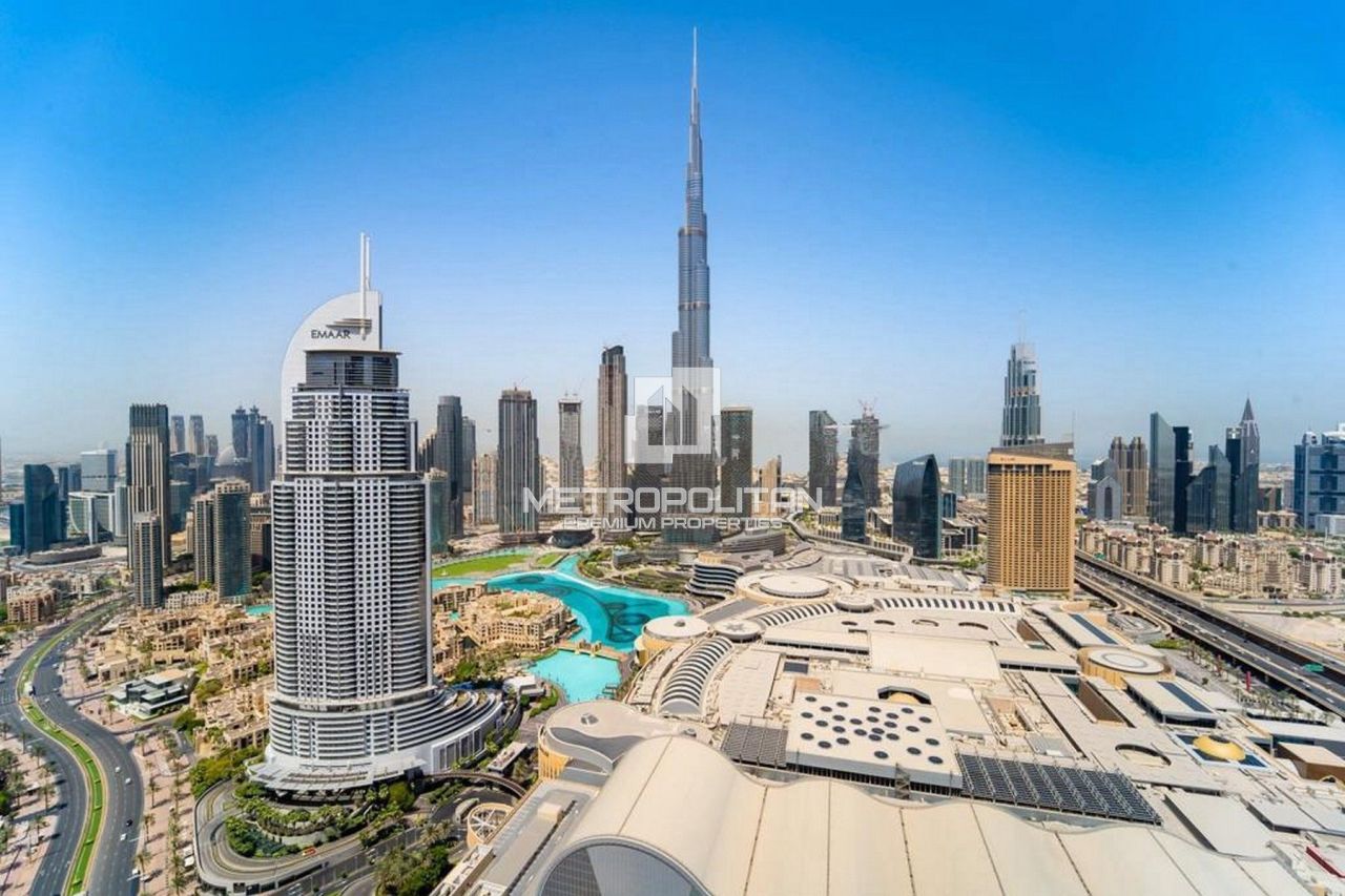 Apartment in Dubai, UAE, 203 m² - picture 1