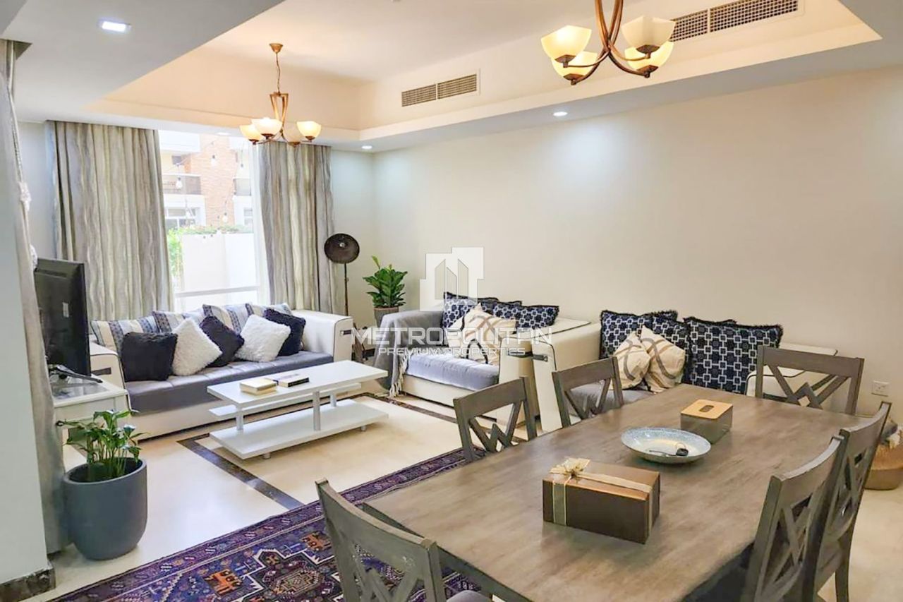 Maison urbaine à Dubaï, EAU, 174 m² - image 1