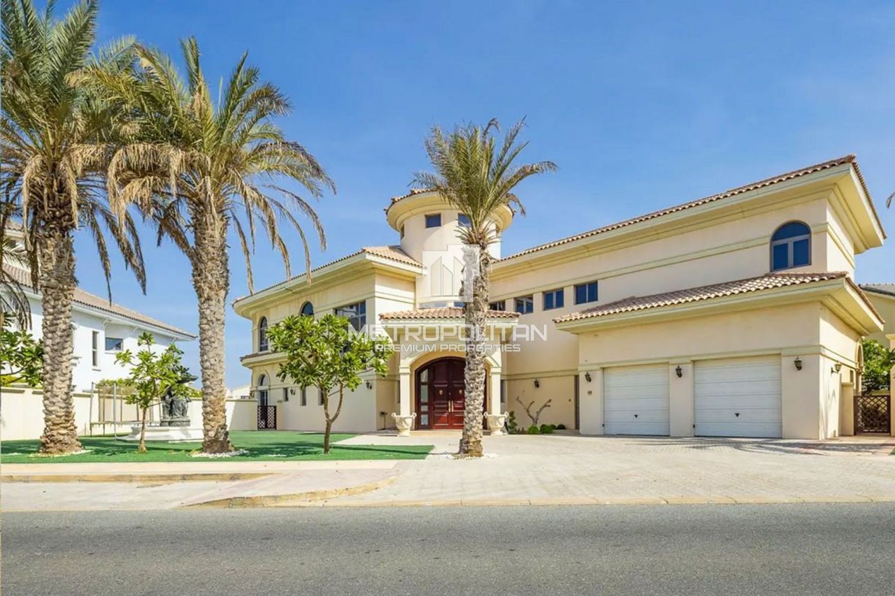Villa à Dubaï, EAU, 650 m² - image 1