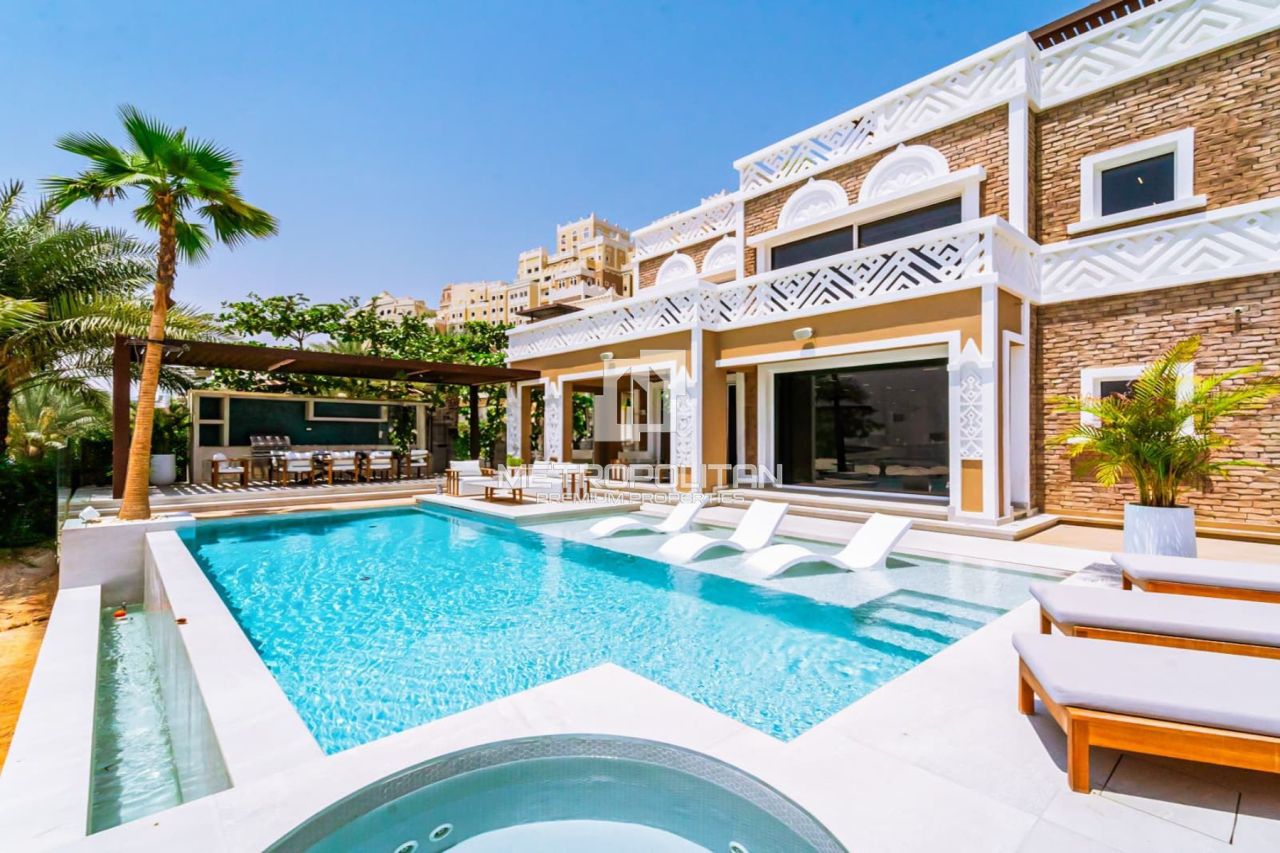 Villa in Dubai, UAE, 1 292 m² - picture 1