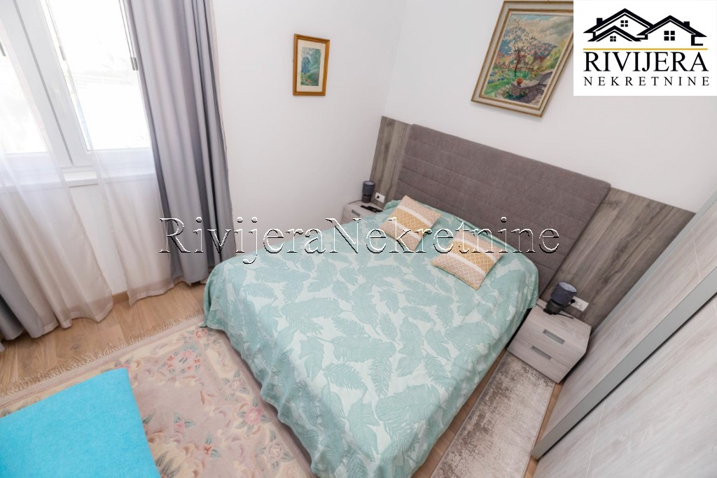 Piso en Herceg-Novi, Montenegro, 122 m² - imagen 12