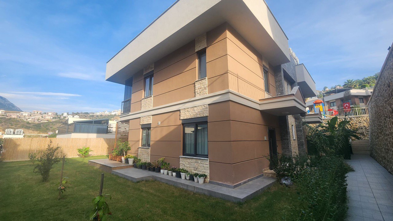 Villa in Alanya, Turkey, 225 m² - picture 1