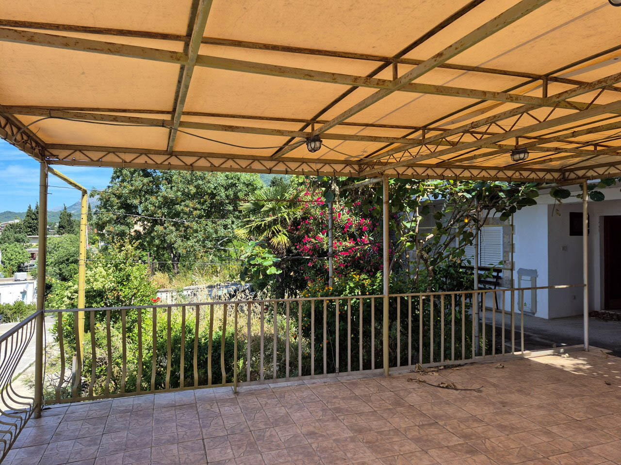 Haus in Sutomore, Montenegro, 142 m² - Foto 2