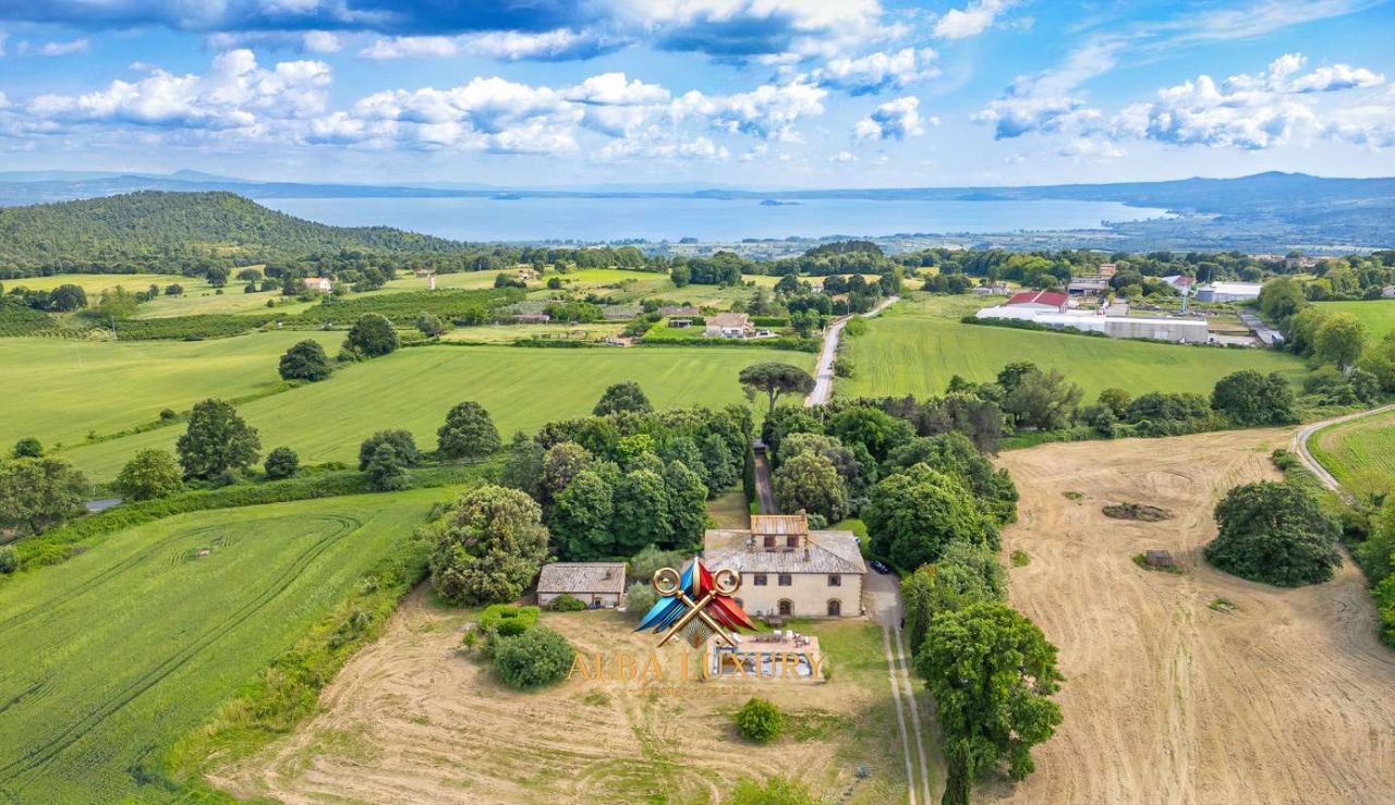 Villa Via Dori Alessandro, Italie, 1 800 m² - image 4