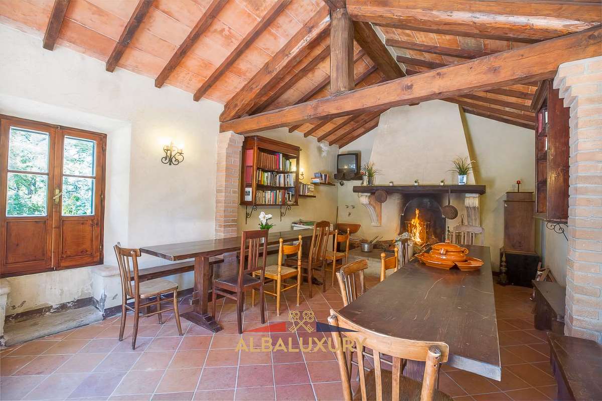 Villa in Montepulciano, Italy, 700 m² - picture 7