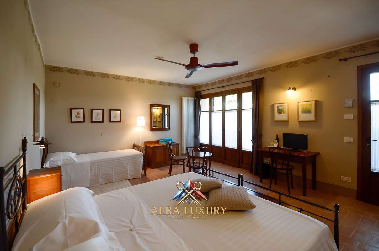 Villa en Orvieto, Italia, 1 100 m² - imagen 14