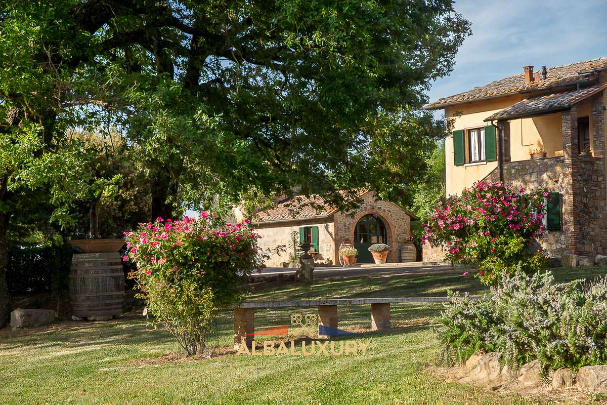 Villa in Montepulciano, Italy, 700 m² - picture 18