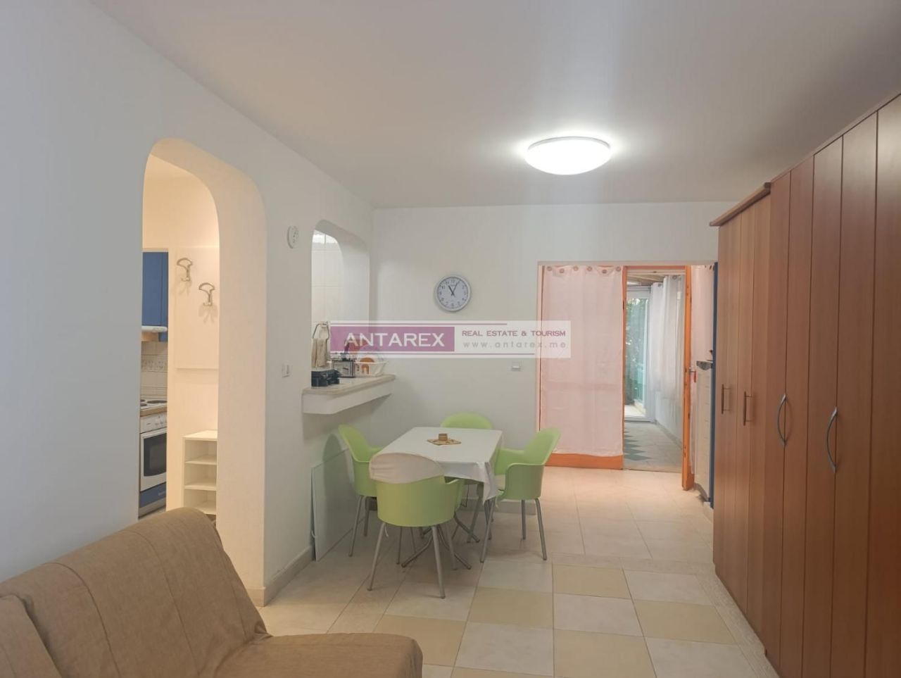 Apartment in Budva, Montenegro, 50 m² - Foto 1