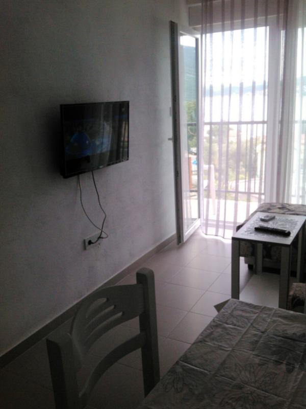 Flat in Denovici, Montenegro, 30 m² - picture 8