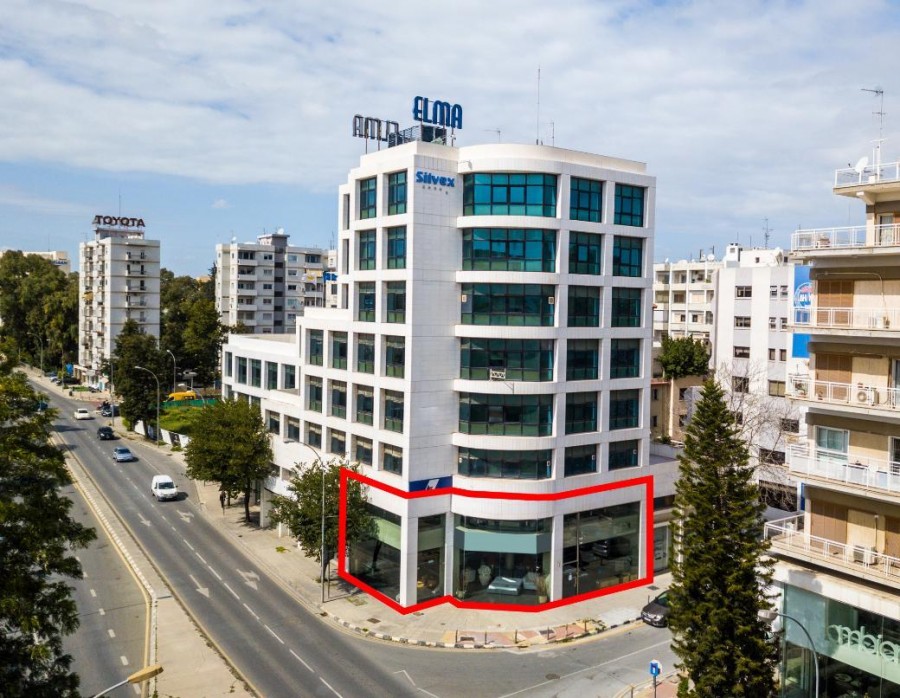 Biens commerciaux à Nicosie, Chypre, 160 m² - image 1