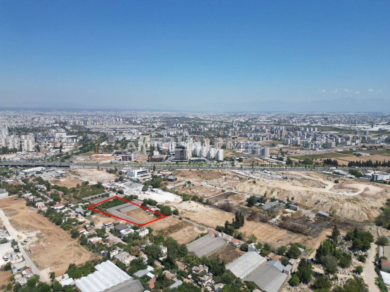 Land in Antalya, Turkey, 7 313 m² - picture 1