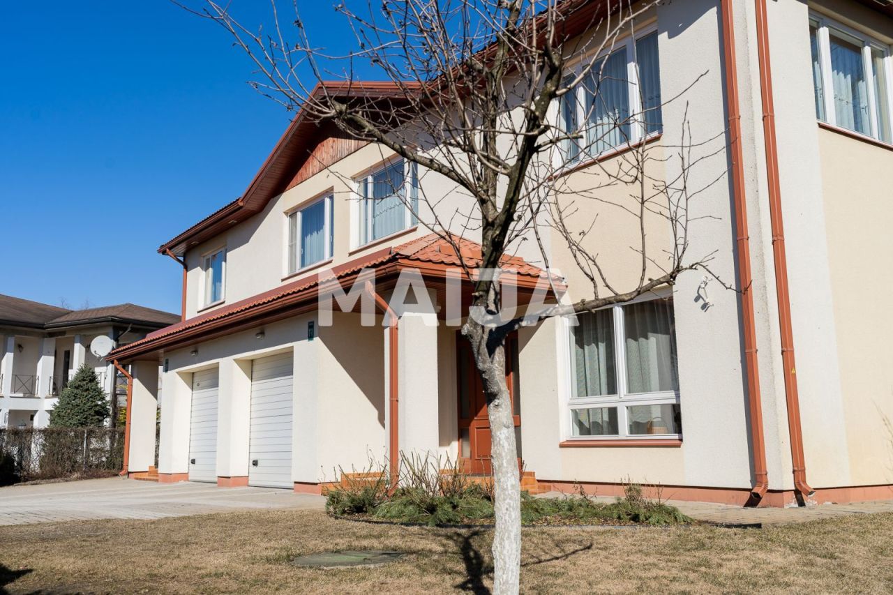 Appartamento Upesciems, Lettonia, 375 m² - foto 1