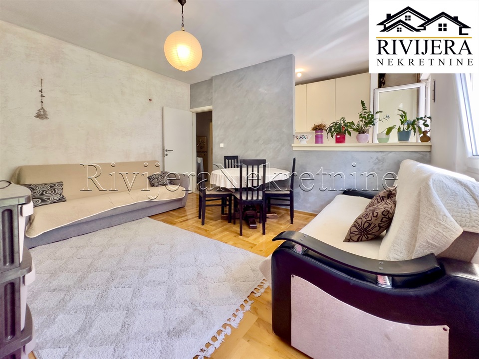 Appartement à Dobrota, Monténégro, 59 m² - image 1
