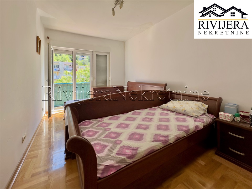 Flat in Dobrota, Montenegro, 59 m² - picture 6