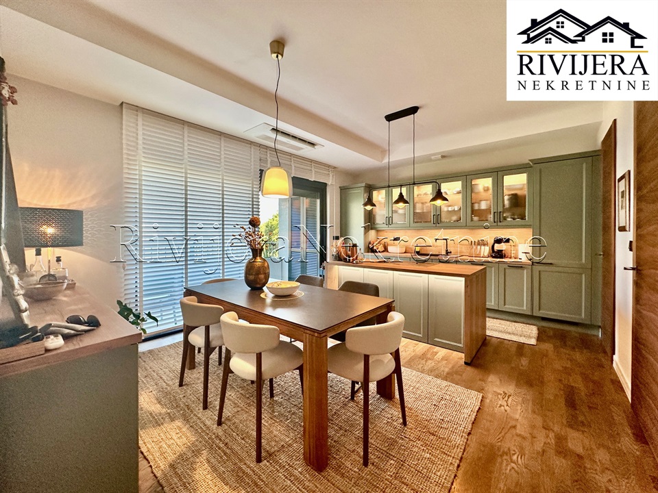 Appartamento a Dobrota, Montenegro, 160 m² - foto 7