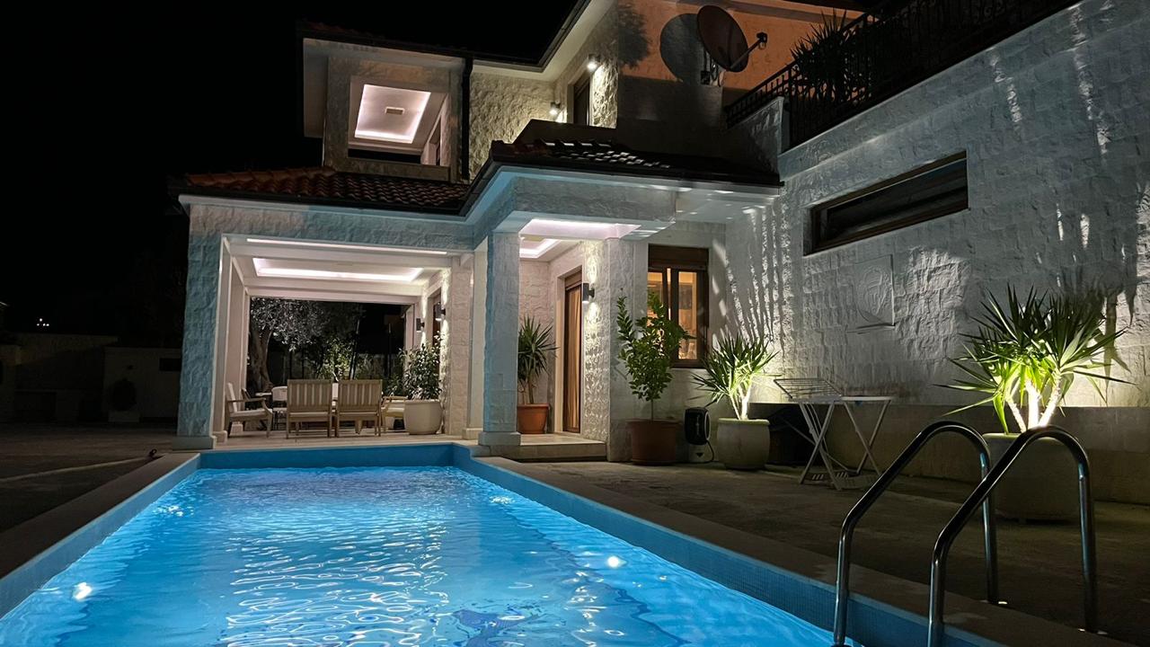 Villa en el Bar, Montenegro, 400 m² - imagen 6