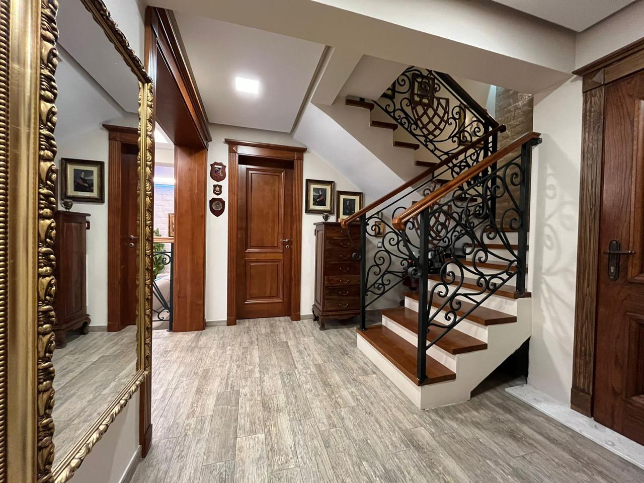 Villa en el Bar, Montenegro, 400 m² - imagen 13