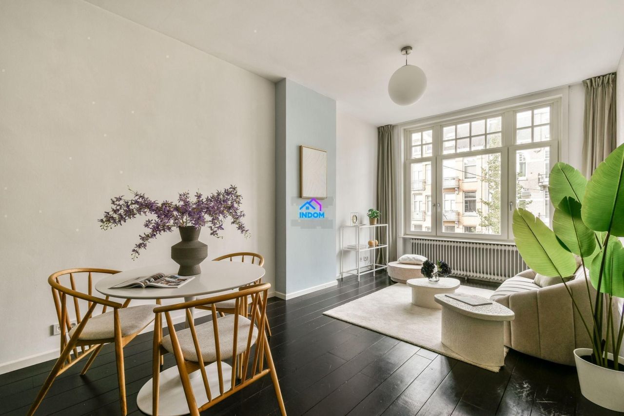 Appartement à Amsterdam, Pays-Bas, 65 m² - image 1