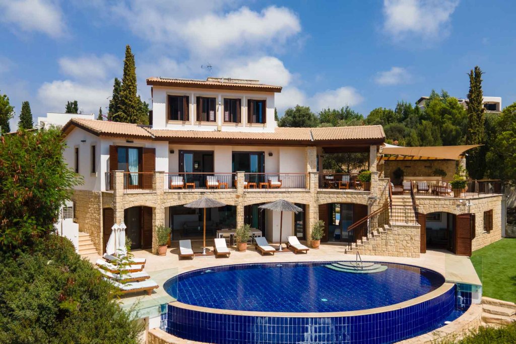 Piso en Pafos, Chipre, 479 m² - imagen 1