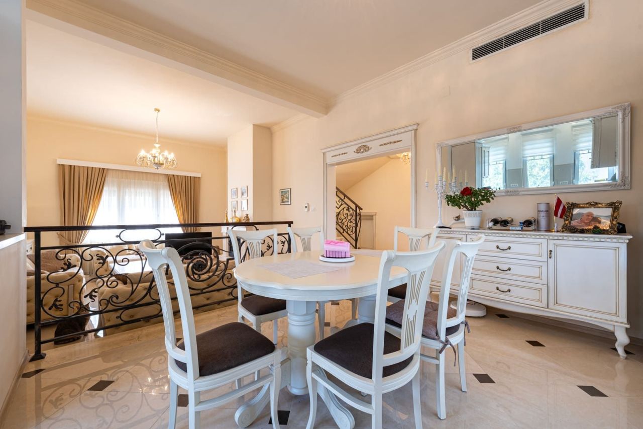 House in Radovici, Montenegro, 277 m² - picture 11