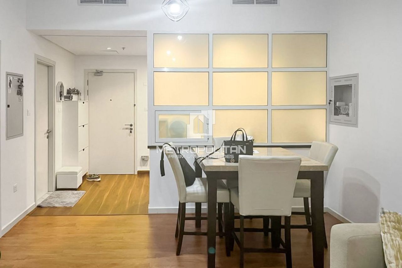 Comprar apartamento en Dubái, EAU - precio 302 548 Euro, 77 m², 1 ...