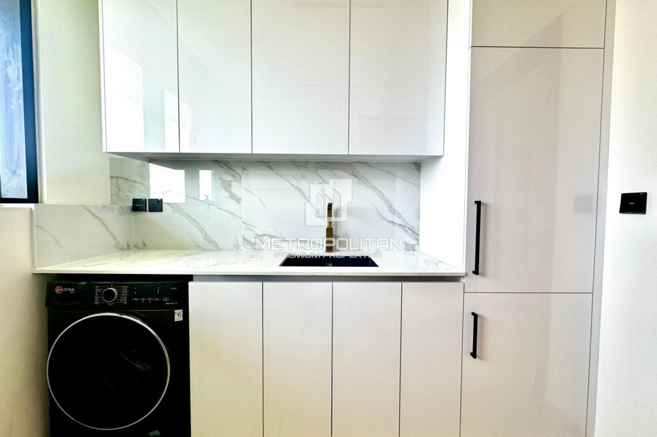 Apartment in Dubai, UAE, 91 m² - picture 10