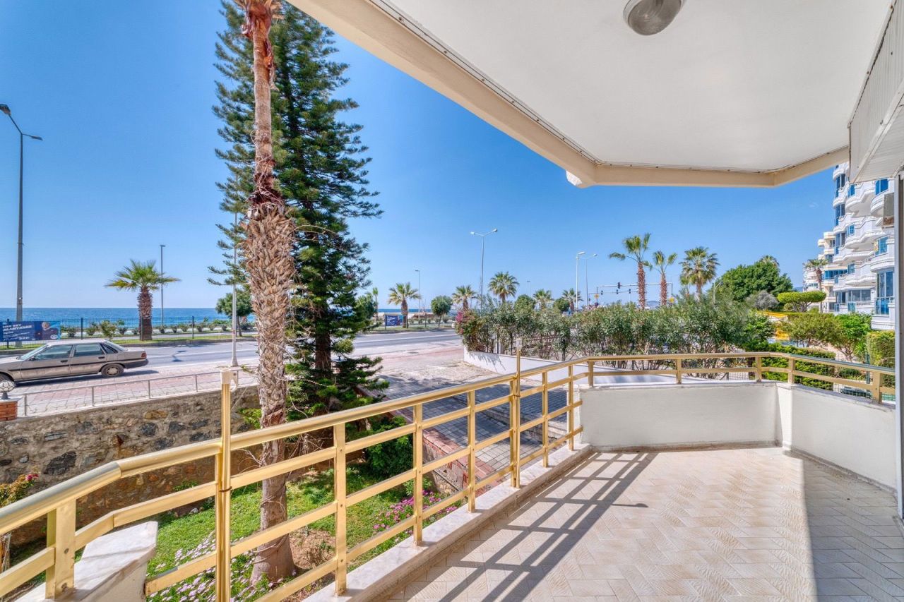 Appartement à Alanya, Turquie, 140 m² - image 1