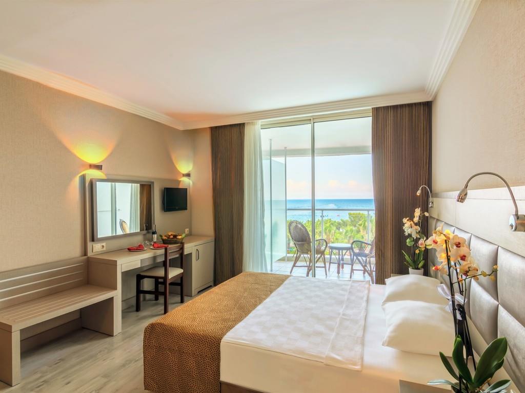 Hôtel à Kemer, Turquie, 5 500 m² - image 1