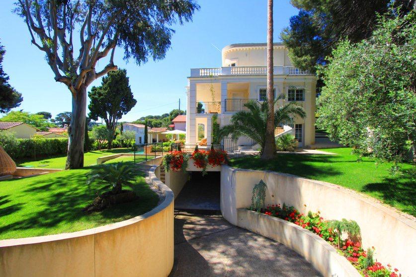 Villa a Cap d'Antibes, Francia, 230 m² - foto 2
